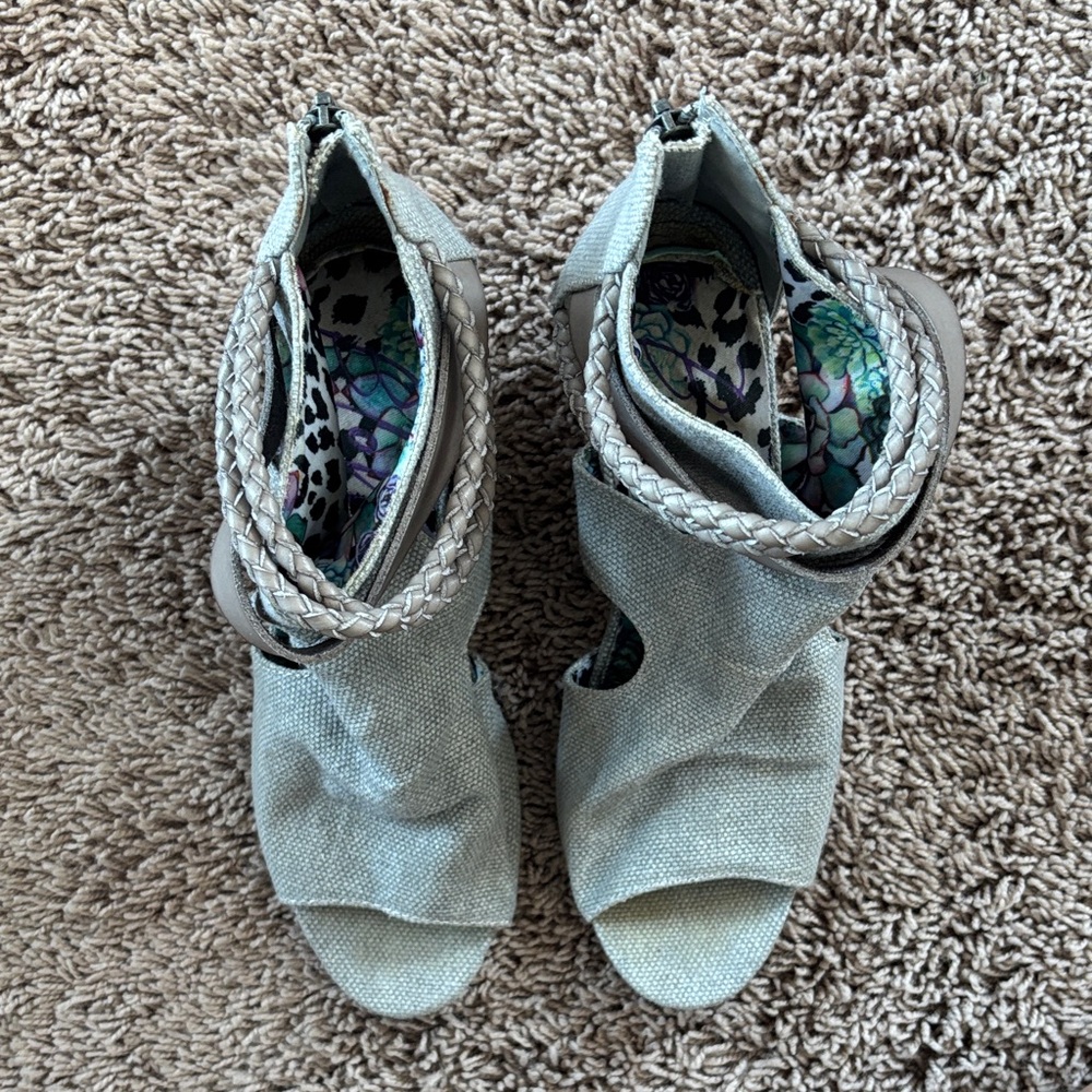 Blowfish Light Gray Braided Sandals
